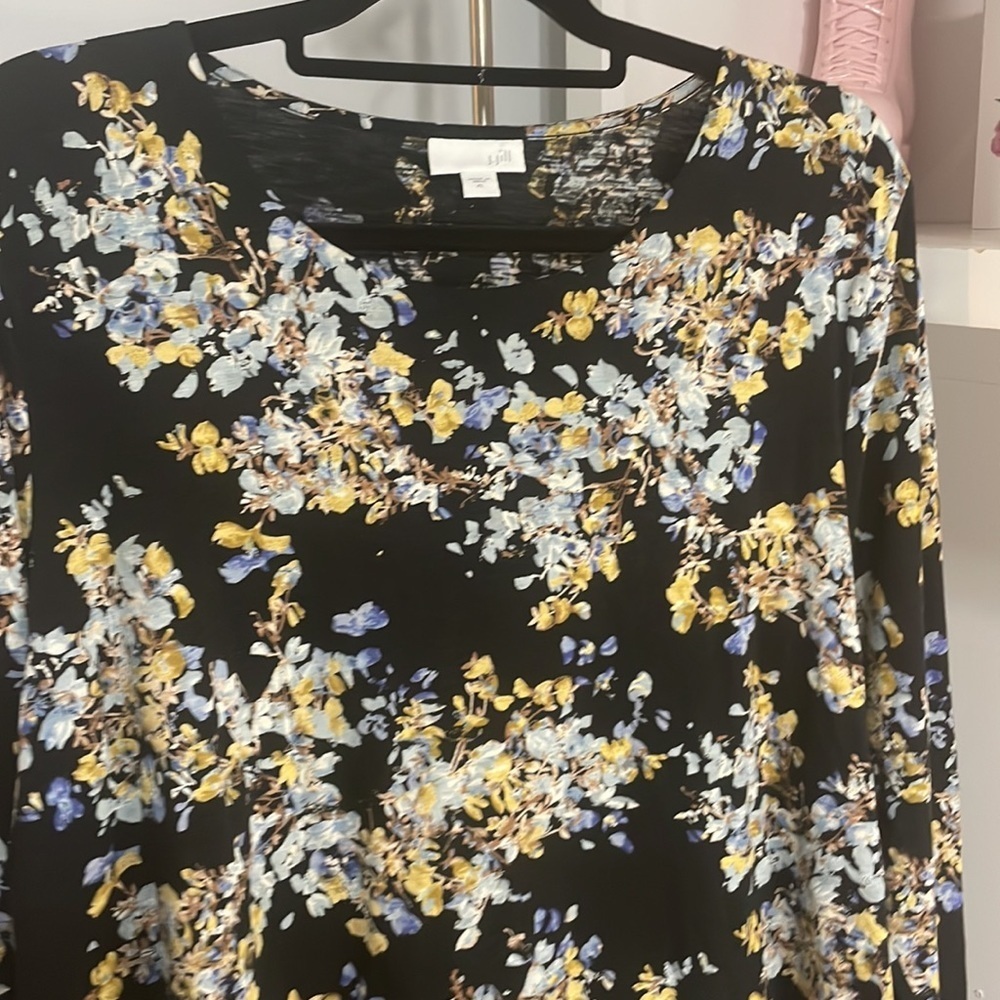 J Jill Black Blue Floral Overlay Tunic - Picture 4 of 10